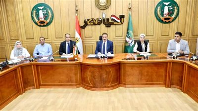 اجتماع هام لمحافظ المنوفية بشأن موقف تسليم مشروعات 