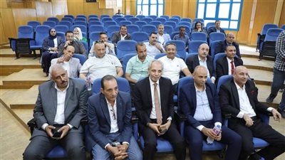 محافظ المنيا للصحفيين: مكتبى مفتوح لكل قلم حر وفكر مستنير