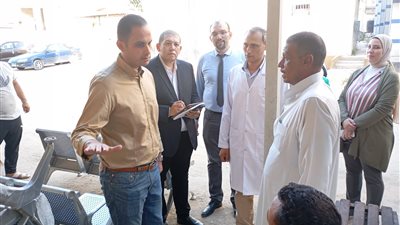 نائب وزير الصحة يتفقد مستشفيي برج العرب والعامرية بالإسكندرية 
