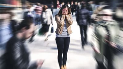ما هي نوبات الهلع؟ وما علاماتها؟