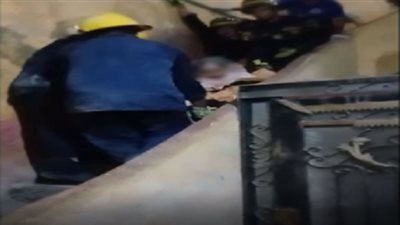 أمن الإسكندرية يستجيب لمساعدة سيدة مريضة في نقلها للمستشفى