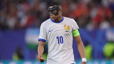 مبابي يخضع للكشف الطبي في ريال مدريد تمهيدًا لتقديمه كلاعب جديد