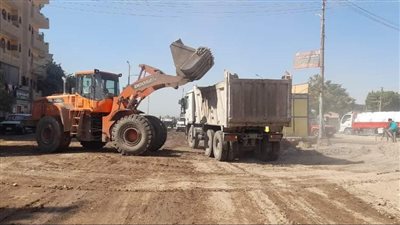 حملات مكثفة لتمهيد الطرق والارتقاء بمنظومة النظافة بشوارع مراكز المنيا