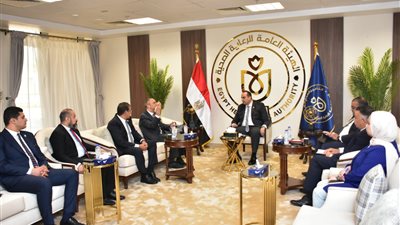 تفاصيل لقاء رئيس الرعاية الصحية مع شركة باكسيرا هيلث الأمريكية 