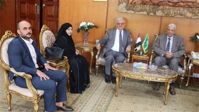 تفاصيل لقاء رئيس جامعة المنوفية بوفد المجلس العربى للتدريب والإبداع الطلابى