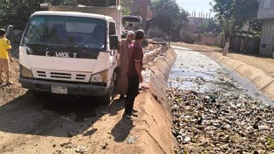 محافظ المنوفية: رفع 100 طن تراكمات ومخلفات بالترع والمجاري المائية