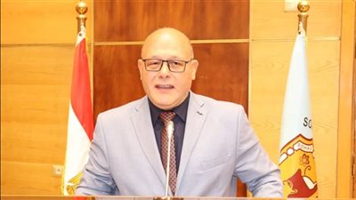 اختتام فعاليات الدورة التدريبية لريادة الأعمال والاقتصاد الأخضر بجامعة سوهاج 