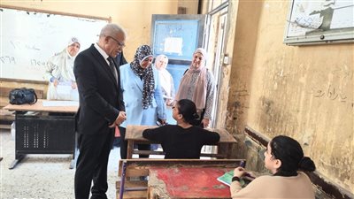 مدير تعليم القاهرة يشدد على ضرورة انضباط اللجان واتباع التعليمات الوزارية بامتحانات الدور الثاني 