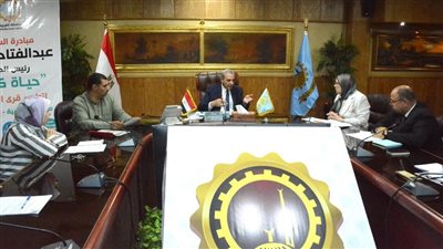تفاصيل اجتماع محافظ الغربية مع رؤساء المراكز والمدن والأحياء ومديري المركز التكنولوجي