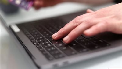 دراسة حديثة: وسائل التواصل الاجتماعي أفضل لتعليم الأطفال الأمور المالية