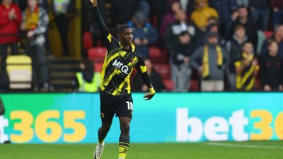 تقارير: اتحاد جدة يقترب من حسم التعاقد مع هدف برشلونة