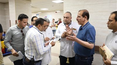 نائب وزير الصحة يتفقد مستشفى ديرمواس المركزي بمحافظة المنيا