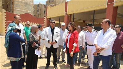 محافظ الجيزة: حملات مكثفة على مواقف السرفيس لمتابعة الالتزام بتعريفة الأجرة الجديدة 