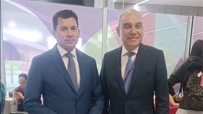 السفير المصري في باريس يستقبل بعثة مصر استعدادًا للأولمبياد