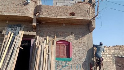 إزالة مبنى مخالف دون ترخيص خلال حملات في الأقصر 