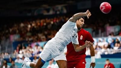 مدرب منتخب اليد: الفوز بأول مباراة رفع الضغط عن الفريق