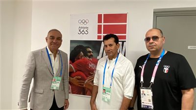 وزير الرياضة وسفير مصر ورئيس الأولمبية يدعمون أبطال مصر داخل القرية الأولمبية