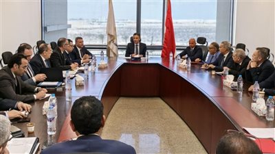 وزير التموين يترأس اللجنة العليا للسكر للأطمئنان علي وفرة المخزون الإستراتيجي والاستعداد لموسم الحصاد