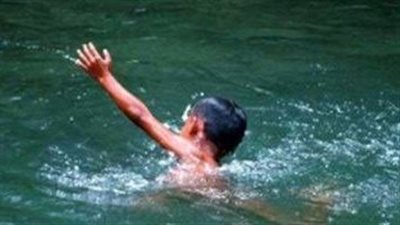 هرب من الحر إلى الموت.. غرق طفل صغير في ترعة بالأقصر