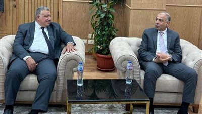 محافظ المنيا لمدير الأمن الجديد: لا بناء ولا ازدهار دون أمن واستقرار
