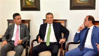 بتوجيهات القيادة السياسية.. 3 وزراء يبحثون أسعار المحاصيل الاستراتيجية واستلامها من المزارعين