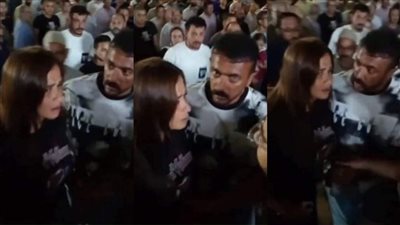 بعد انهيارها.. أحمد العوضي يساند ياسمين عبدالعزيز في جنازة المنتجين حسام شوقي وفتحي إسماعيل ومحمود كمال (صور)