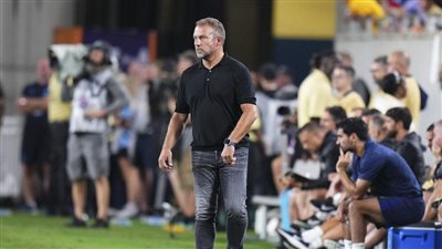 فشل فى كل الاختبارات.. برشلونة ينوى بيع مهاجمه بعد العودة لإسبانيا