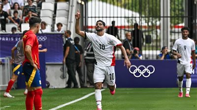 يملكه الأسطورة رونالدو.. بلد الوليد ينافس خيتافي على ضم إبراهيم عادل