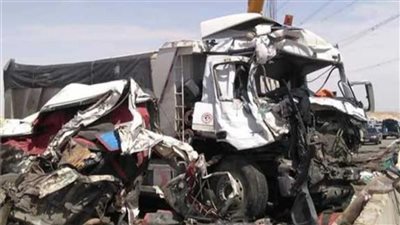 بينهم شقيقان.. ننشر أسماء ضحايا حادث الطريق الصحراوي الشرقي