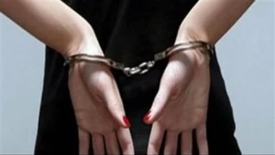 هتك عرض واتجار بالبشر.. قرار عاجل بشأن سيدة بورسعيد المتهمة بتخدير طفلها لبيع كليته