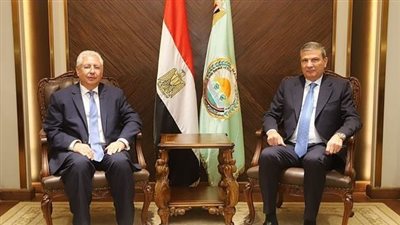وزير الزراعة يبحث سبل التعاون والاستثمار الزراعي بين مصر والكويت