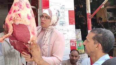 حملات تموينية مكبرة لضبط الأسواق بالمنيا 