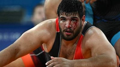 الدماء تحرم منيع من البرونزية.جبر امل المصارعة فى أولمبياد باريس 