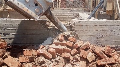 حملة موسعة لإزالة التعديات على الأراضي الزراعية غرب محافظة الأقصر 