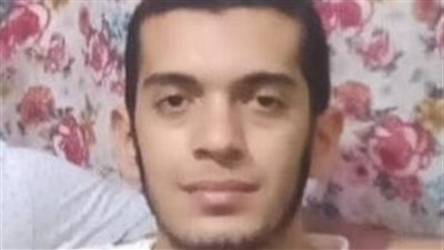 وكيل تعليم كفر الشيخ يهنئ السادس بالثانوية العامة ويشيد بدعم أسرته له