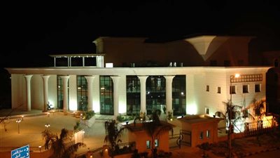 مكتبة مصر العامة بالأقصر تقيم رحلة أثرية لمعابد البر الغربي في الأقصر