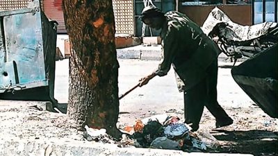 حملة نظافة مكبرة وسط مدينة الأقصر