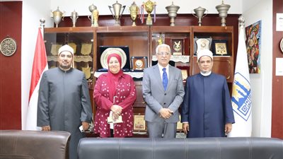 تفاصيل زيارة وفد مشيخة الأزهر الشريف لمديرية تعليم القاهرة 