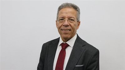 نقيب الأطباء: الصحة ستتحمل فروق الزيادات المالية لمصاريف امتحانات 