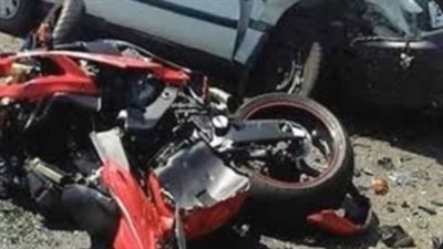 إصابة 4 أشخاص في حادث تصادم سيارة ملاكي ودراجة بخارية بالفيوم 