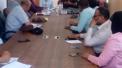 رئيس مدينة أرمنت يتابع تنفيذ مشروعات «حياة كريمة» غرب الأقصر 