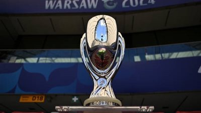 بالفيديو.. كأس السوبر الأوروبي يصل ملعب مباراة الريال وأتالانتا