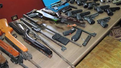 المشدد 5 سنوات للمتهم باتخاذ مسكنه وكرا لتصنيع الأسلحة النارية بالقليوبية