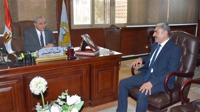تفاصيل لقاء محافظ الغربية بوكيل وزارة الزراعة الجديد