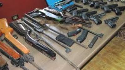 حبس عاطل حول مسكنه لورشة لتصنيع الأسلحة بمدينة بدر