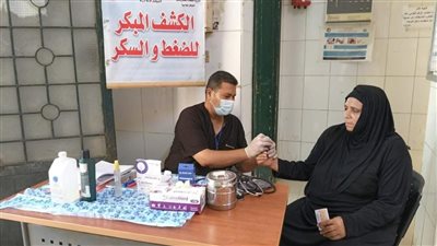 «صحة المنيا»: توقيع الكشف الطبى على 1374 مواطنا خلال قافلة طبية 