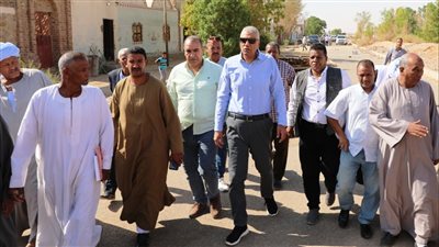 تفاصيل زيارة محافظ أسوان لقرية المنصورية الجديدة
