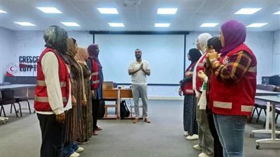 الهلال الأحمر ينفذ برنامجًا تدريبيًا مكثفًا لإعداد مدربين من ميسرات الحضانات
