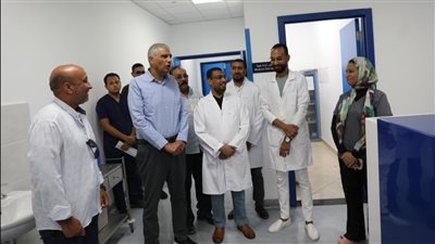 محافظ أسوان يتفقد مشروع إحلال وتجديد المبنى الجديد لمستشفى دراو المركزي