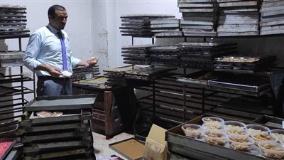 تفاصيل ضبط مصنع حلوي غير مرخص بالباجور واستخدام علامات تجارية وهمية
